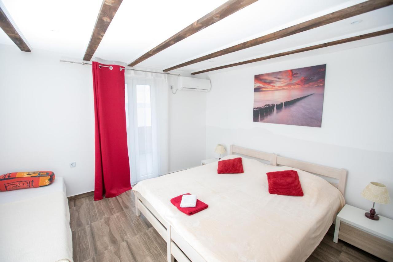 Ella Apartment Lukovo Šugarje Екстериор снимка